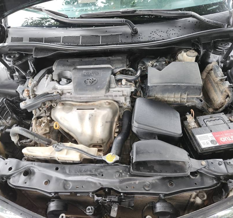 2013 Toyota Camry SE for Sale in Abuja image