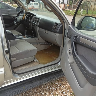 2005 Toyota 4runer in lagos