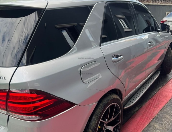 Mercedes Benz ML 350 upgraded to GLE