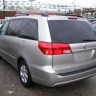 2005 Toyota Sienna for Sale  In Apapa  Lagos