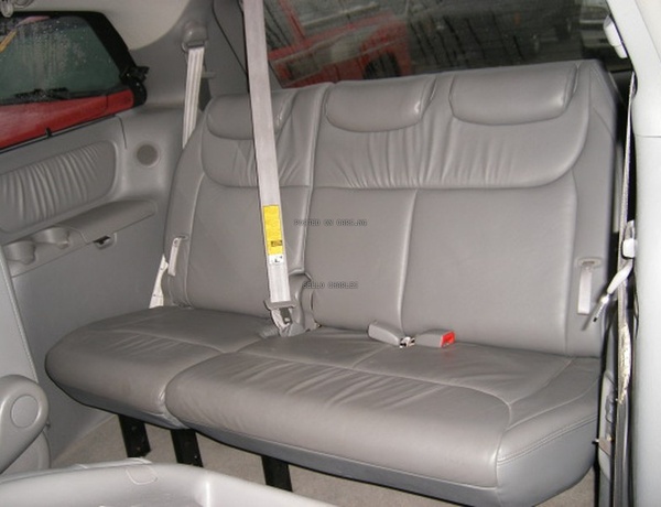 2005 Toyota Sienna for Sale  In Apapa  Lagos