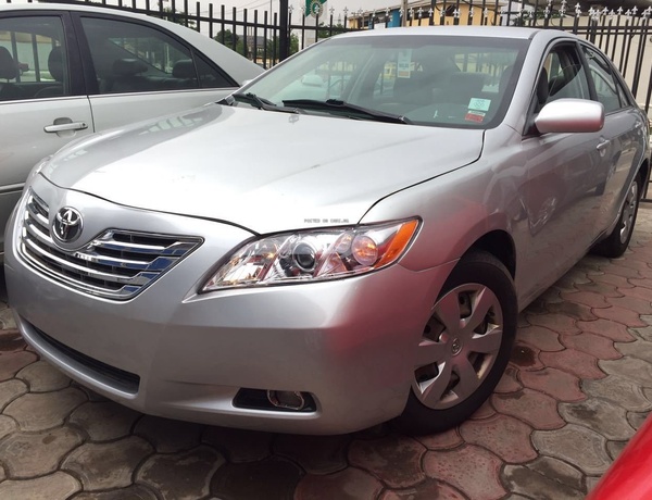Foreign Used Toyota Camry 2011 for Sale In Lagos