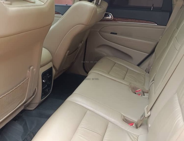 Grand Cherokee Jeep 2013 for Sale In Ogun