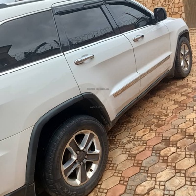 Grand Cherokee Jeep 2013 for Sale In Ogun