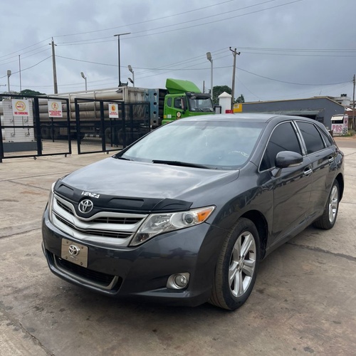 2011 Toyota Venza 4plugs for Sale In Oyo State