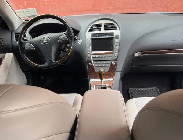 Foreign Used Lexus Es 350 2010 for Sale In Abuja