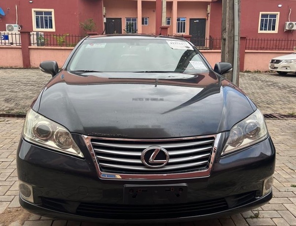 Foreign Used Lexus Es 350 2010 for Sale In Abuja
