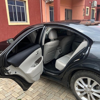 Foreign Used Lexus Es 350 2010 for Sale In Abuja