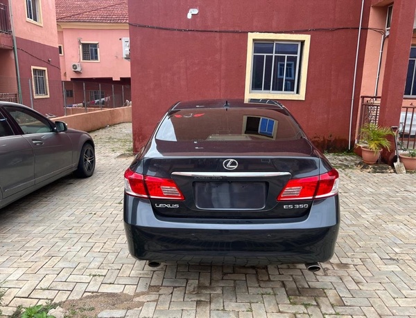 Foreign Used Lexus Es 350 2010 for Sale In Abuja