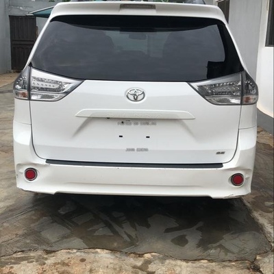 Nigerian used Toyota sienna 2015 in Lagos