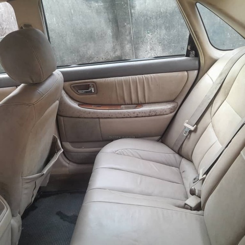 2004 Toyota Avalon for Sale In Port Harcourt Rivers State
