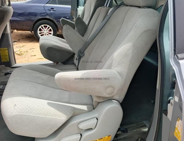 Toyota Sienna 2014 for Sale In Ikotun Lagos