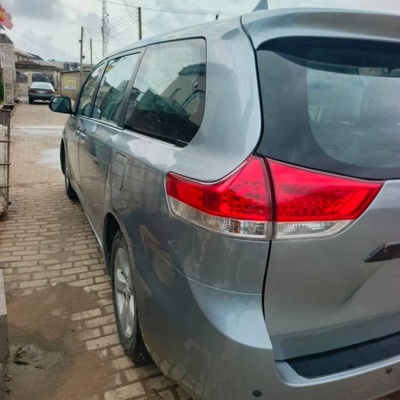 Toyota Sienna 2014 for Sale In Ikotun Lagos