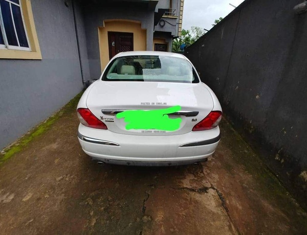 Jaguar  X-Type 2004 model for sale In Umuahia Abia State.