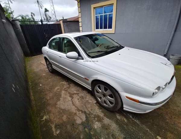 Jaguar  X-Type 2004 model for sale In Umuahia Abia State.