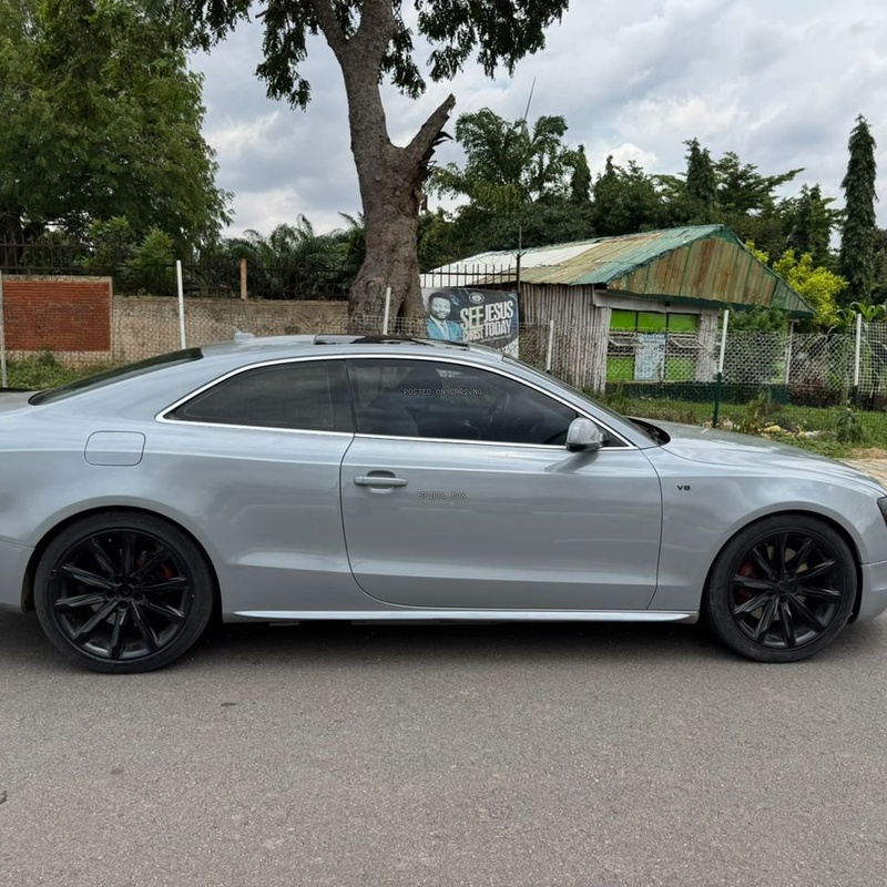 Audi s5 v8 Quattro 2012 for Sale In Abuja image