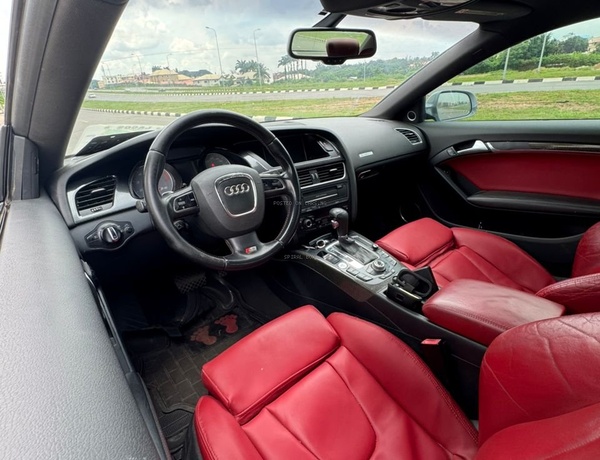 Audi s5 v8 Quattro 2012 for Sale In Abuja
