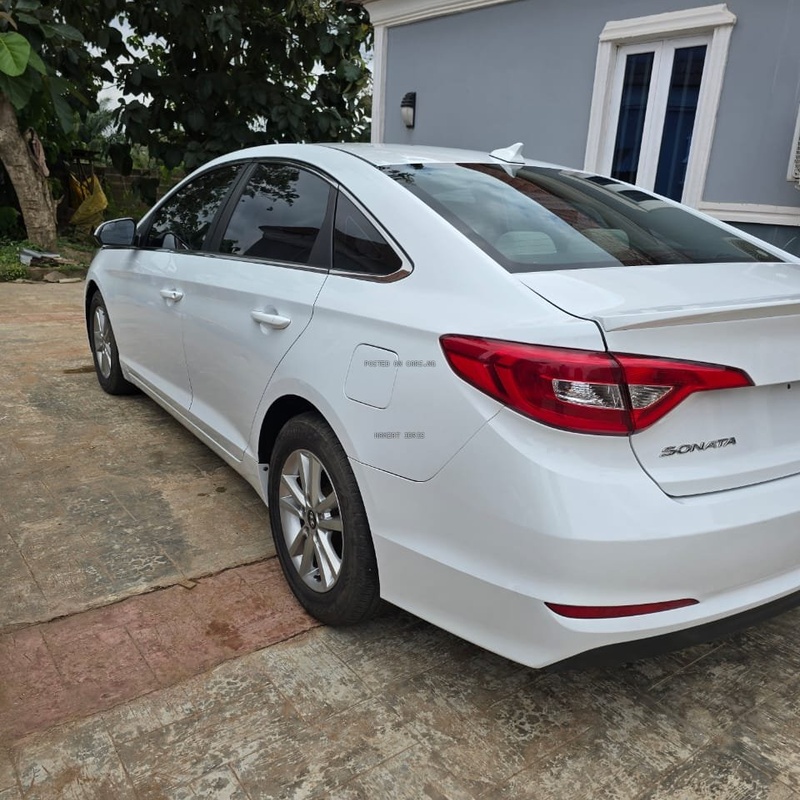 Foreign Used 2015 Hyundai sonata in Ibadan image