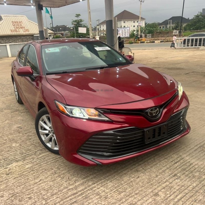 2020 Toyota Camry LE for Sale In Ibadan Oyo State image