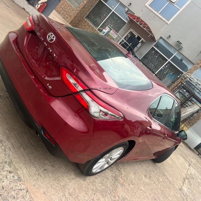 2020 Toyota Camry LE for Sale In Ibadan Oyo State