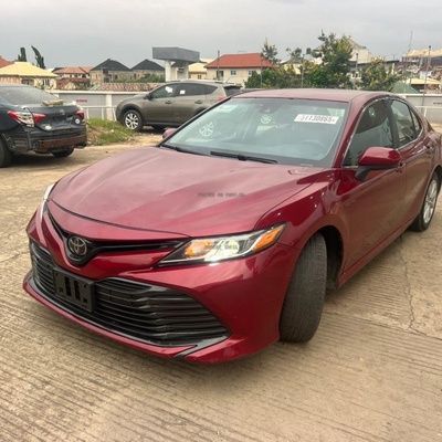 2020 Toyota Camry LE for Sale In Ibadan Oyo State