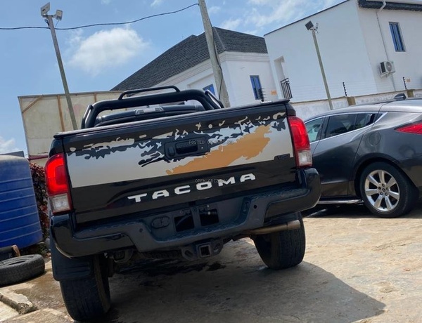 2018 Toyota Tacoma TRD PRO for Sale In Lekki Lagos 