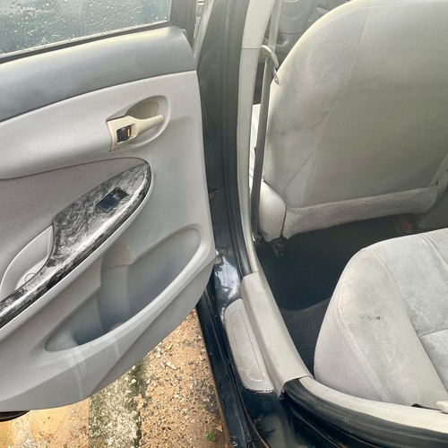 Nigerian Used Toyota corolla 2009 in Magodo,Lagos