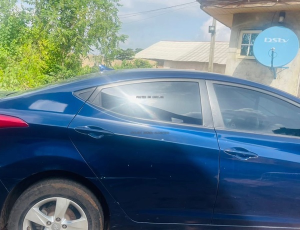 Nigerian Used HYUNDAI ELANTRA 2012 for sale In Lagos