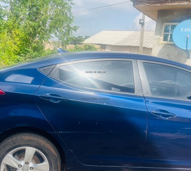 Nigerian Used HYUNDAI ELANTRA 2012 for sale In Lagos image