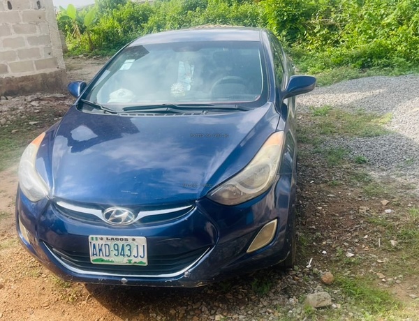 Nigerian Used HYUNDAI ELANTRA 2012 for sale In Lagos