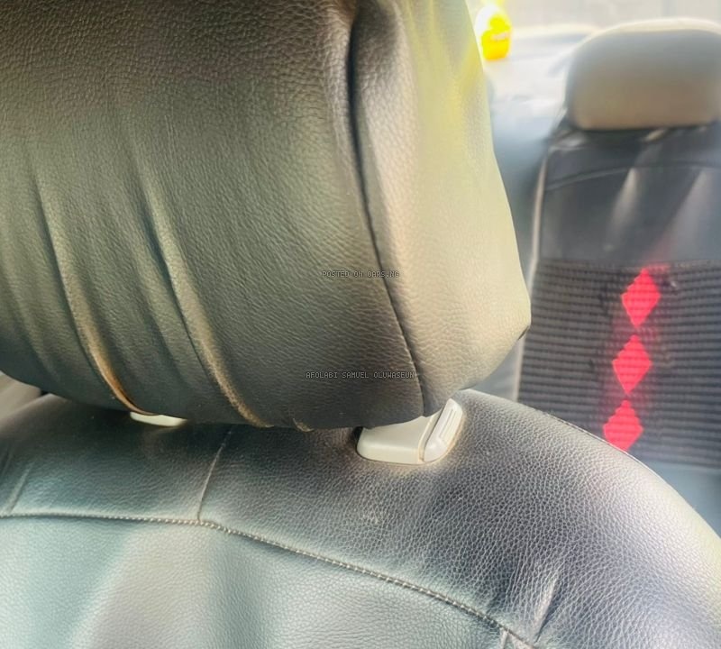 Nigerian Used HYUNDAI ELANTRA 2012 for sale In Lagos image