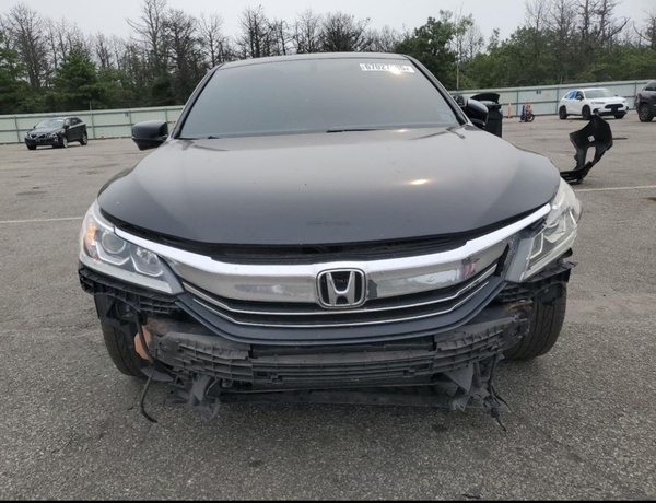 Foreign Used 2016 Honda Accord for Sale In Apapa Lagos