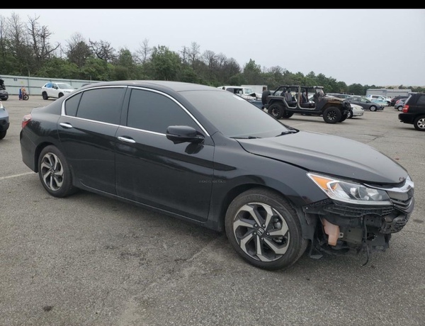 Foreign Used 2016 Honda Accord for Sale In Apapa Lagos