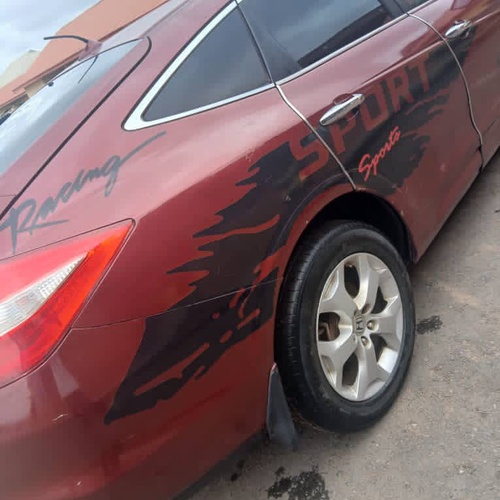 Honda crosstour 2010 available for sale in Ibadan