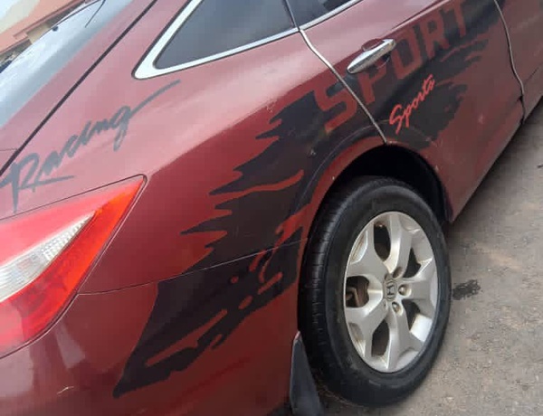 Honda crosstour 2010 available for sale in Ibadan