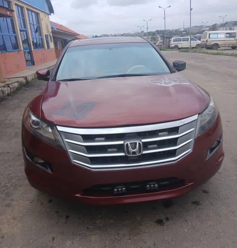 Honda crosstour 2010 available for sale in Ibadan image