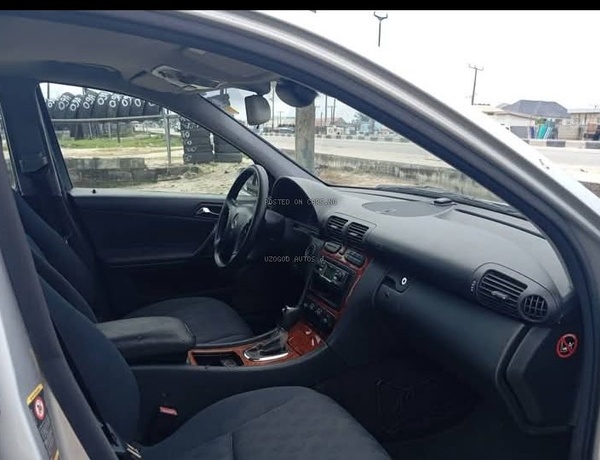 Mercedes Benz C180 2005 for Sale In Ajah Lagos