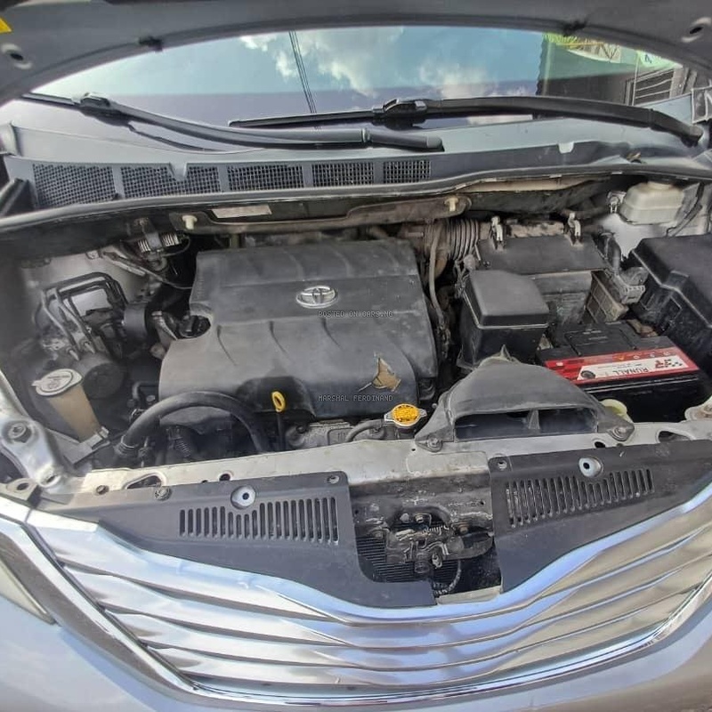Foreign Used Toyota Sienna 2015 for Sale In Abuja image