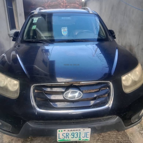 Hyundai Santa Fe 2011 for Sale In Apapa Lagos