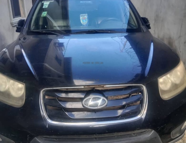 Hyundai Santa Fe 2011 for Sale In Apapa Lagos