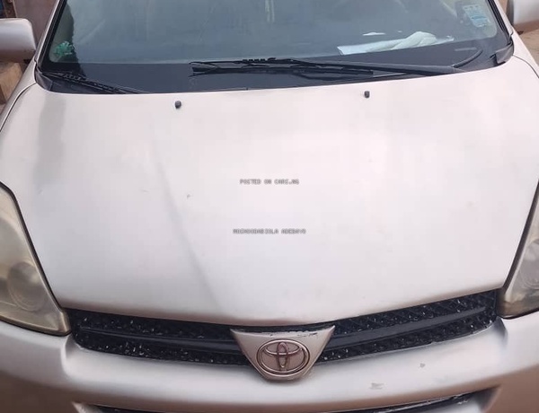 Toyota Sienna 2005 for Sale In Lagos
