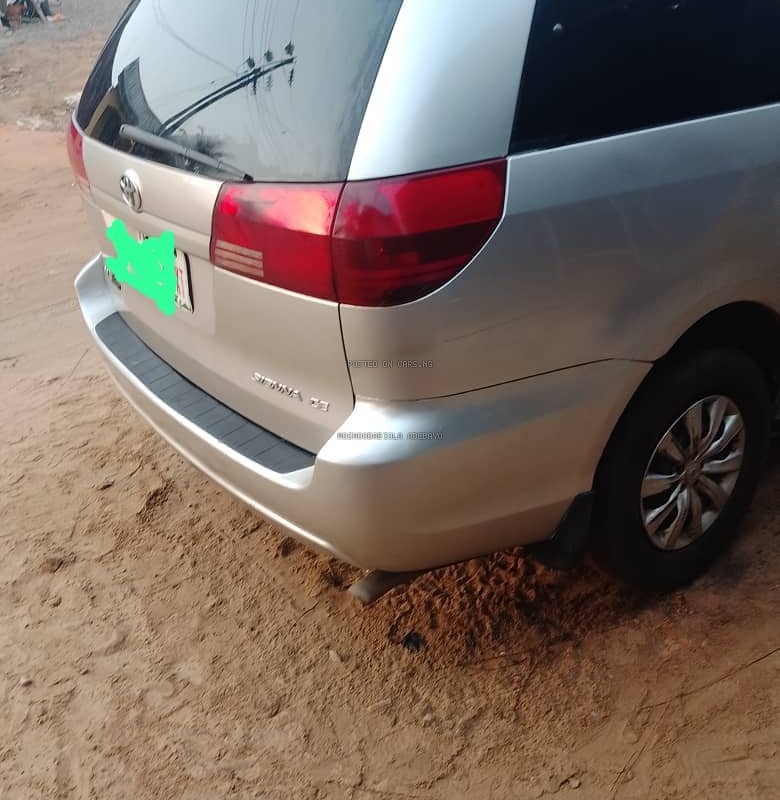 Toyota Sienna 2005 for Sale In Lagos image