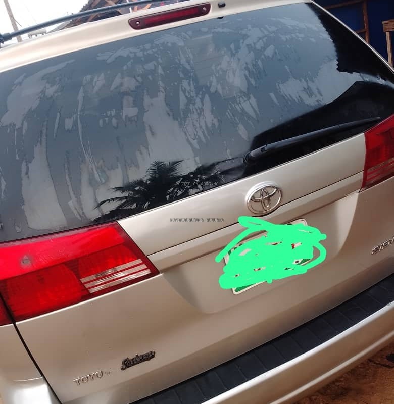 Toyota Sienna 2005 for Sale In Lagos image