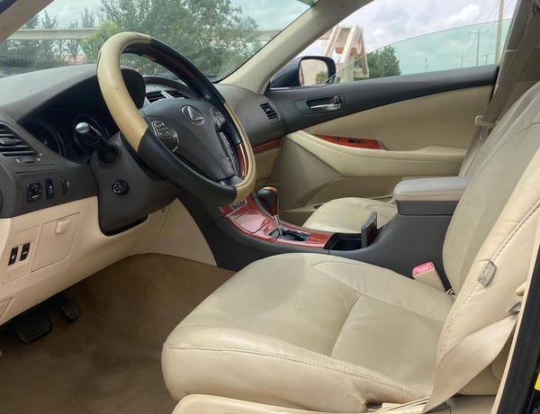 Unregistered Lexus ES 350 2011 for Sale In Abuja