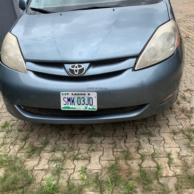 Toyota Sienna 2007 for Sale in Ibadan Oyo State