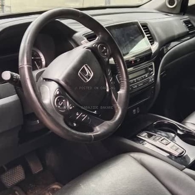 Foreign Used 2020 Honda Ridgeline Truck in Victoria Island Lagos