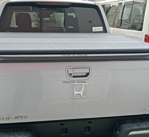 Foreign Used 2020 Honda Ridgeline Truck in Victoria Island Lagos