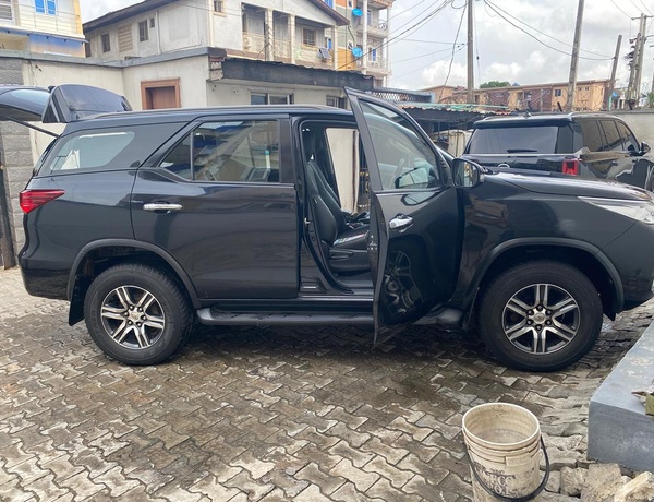 Clean Toyota Fortuner 2017 for Sale in Yaba Lagos