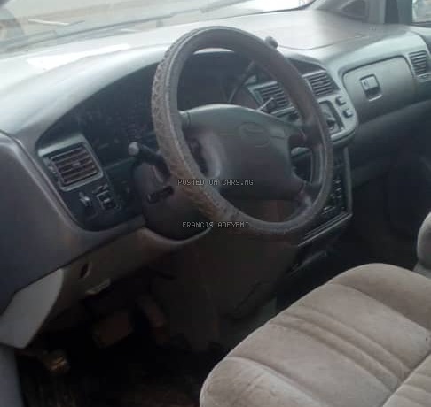 Toyota Sienna 1999 for Sale In Lagos