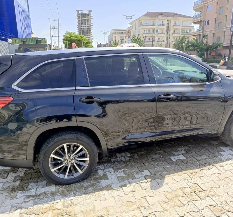 Toyota Highlander 2018 for Sale In Lagos image